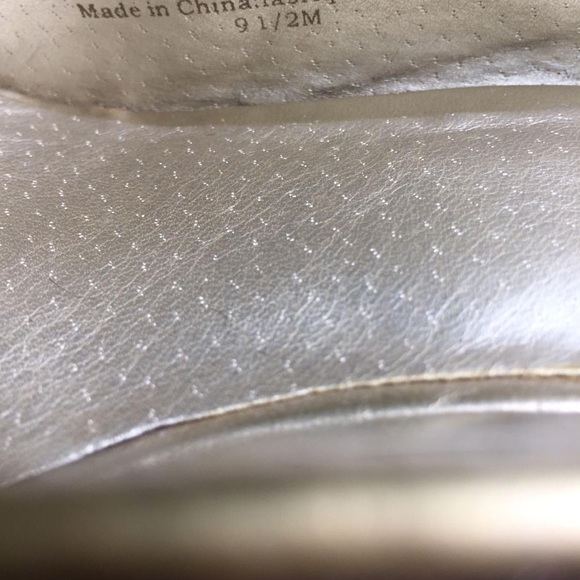 G by Guess high heel shoe - Picture 4 of 5